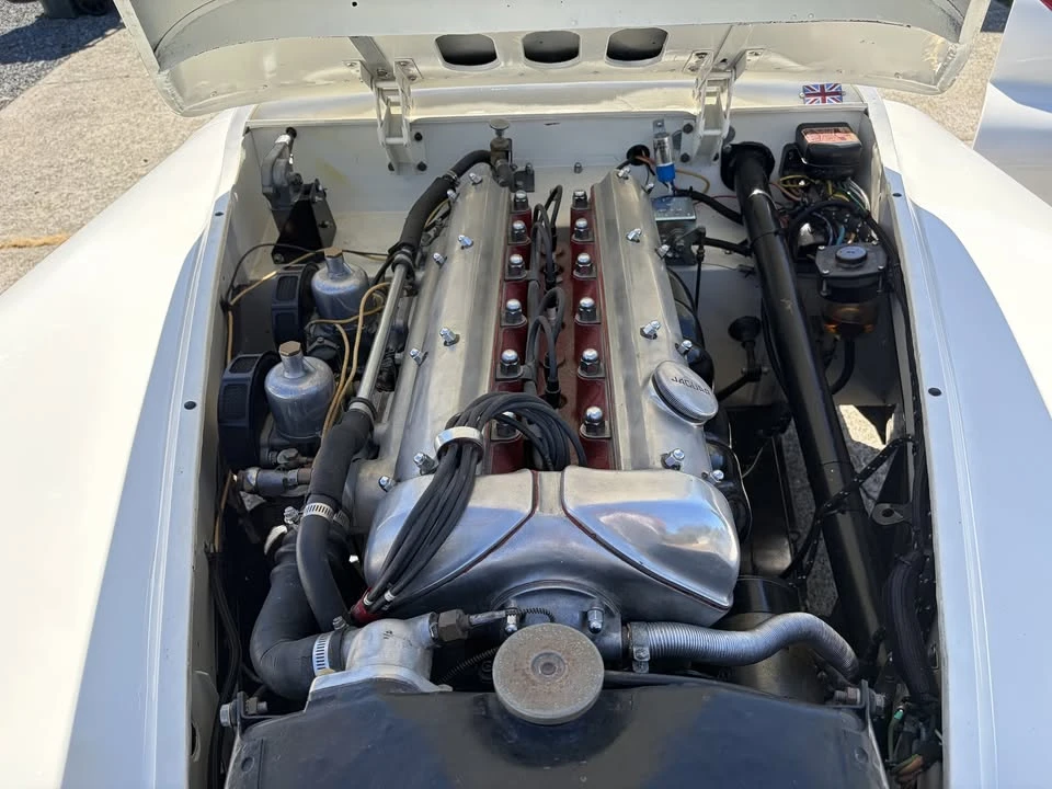 1951 Jaguar XK120 - Image 6 of 6