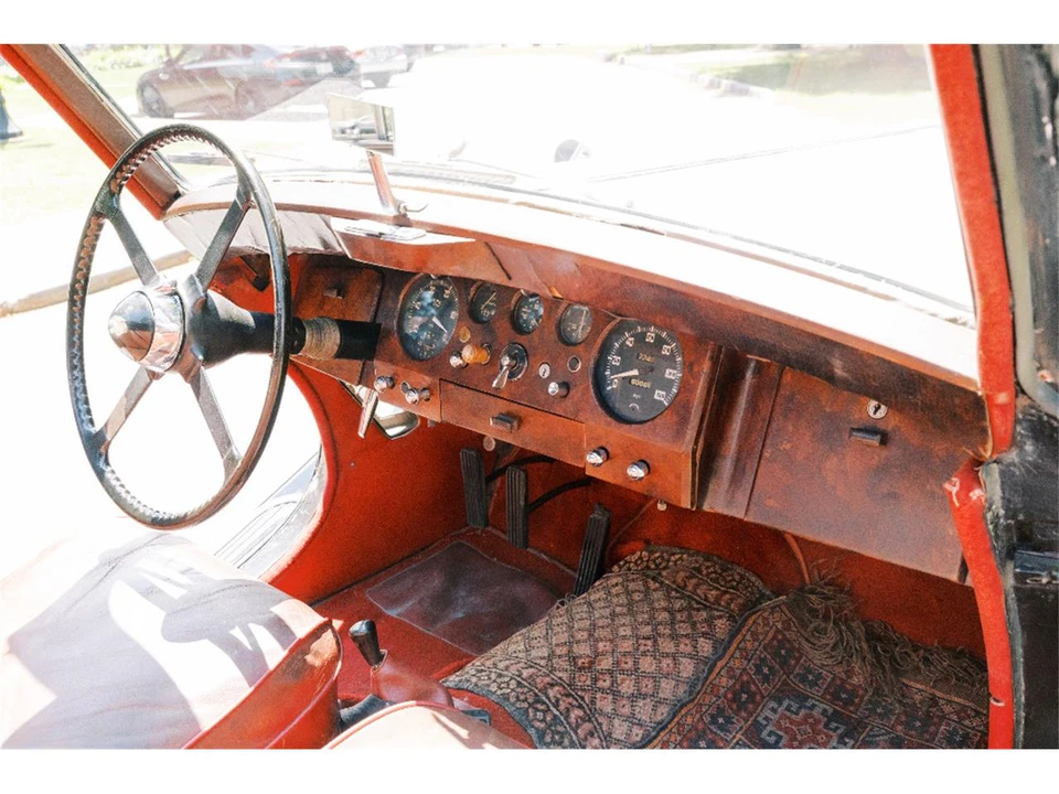 1951 Jaguar Mark V - Image 18 of 26
