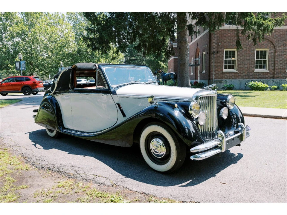 1951 Jaguar Mark V - Image 2 of 26