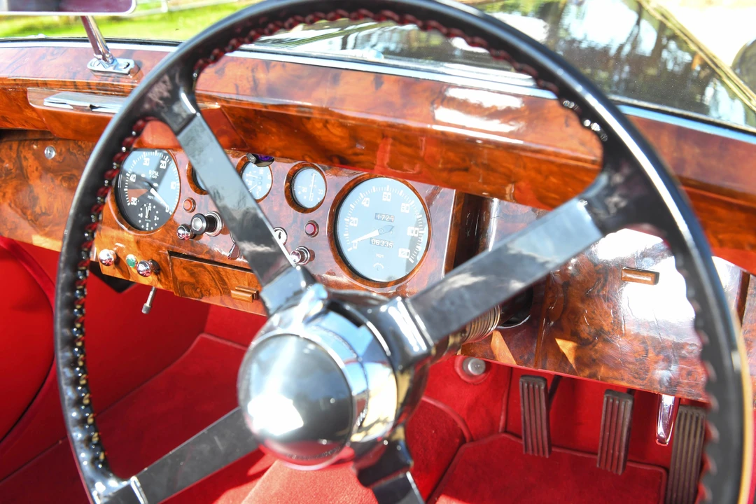 1951 Jaguar Mark V - Image 12 of 31
