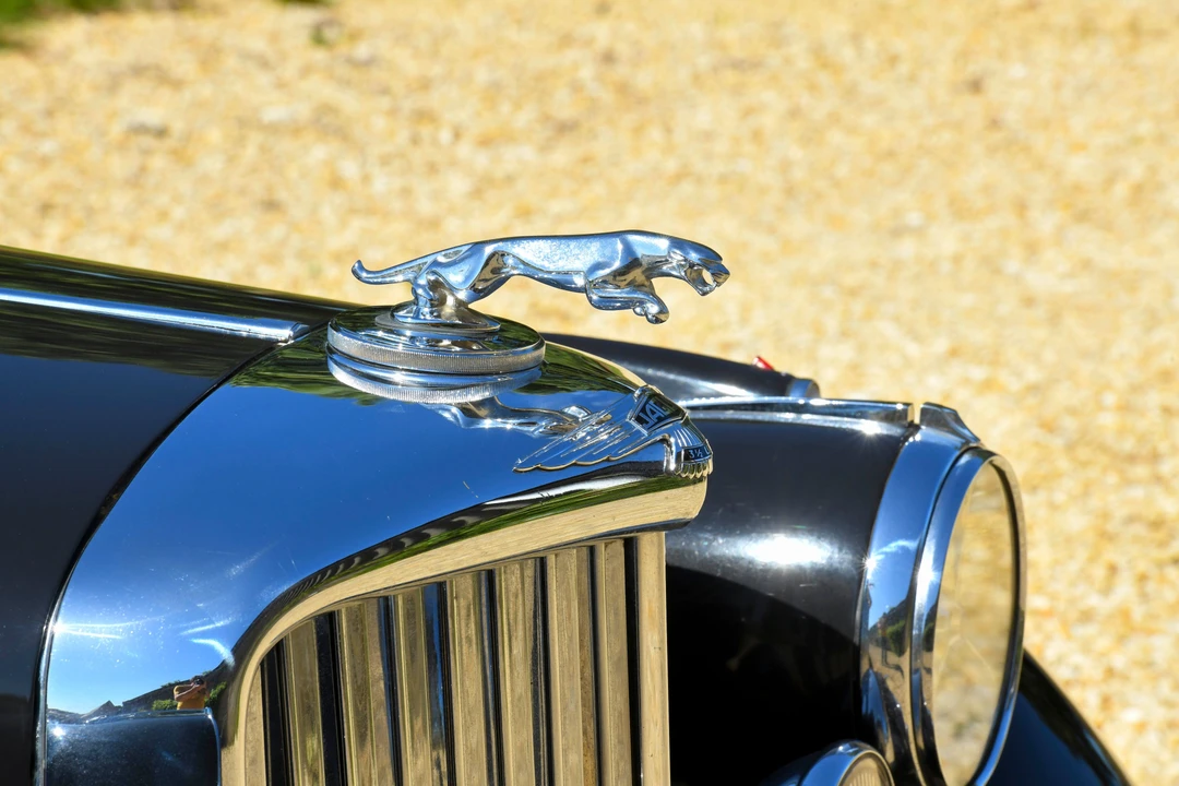 1951 Jaguar Mark V - Image 2 of 31