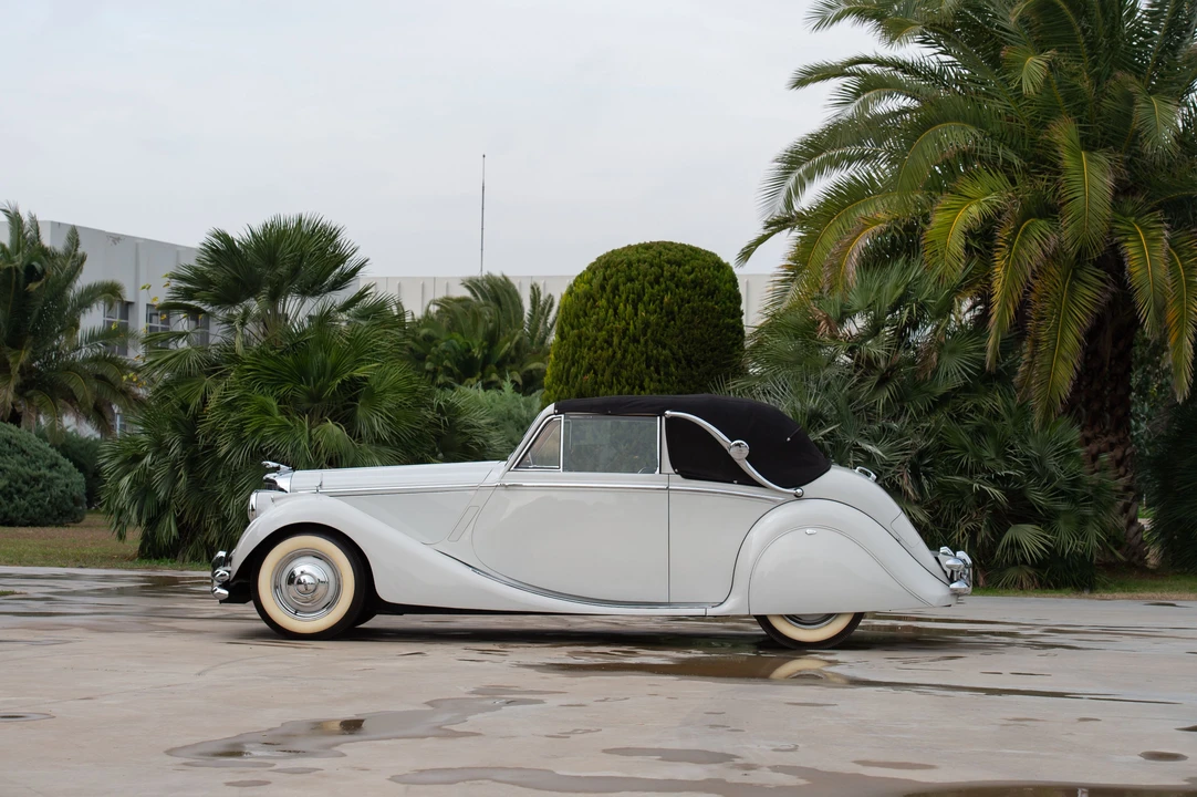 1951 Jaguar Mark V - Image 10 of 12