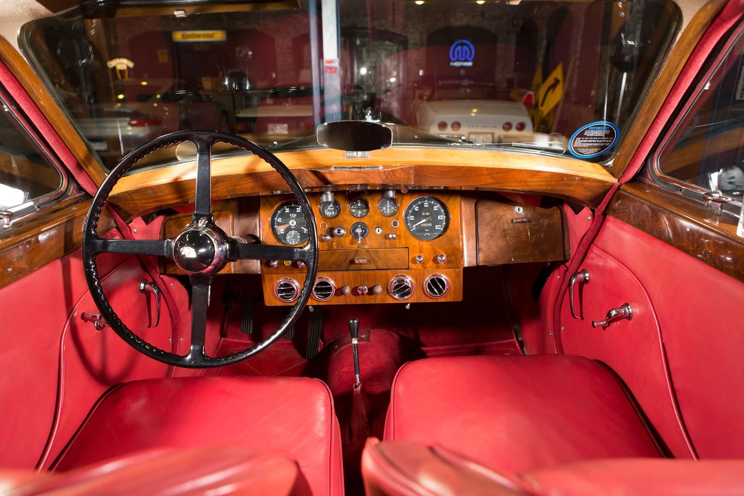 1951 Jaguar Mark V - Image 6 of 16