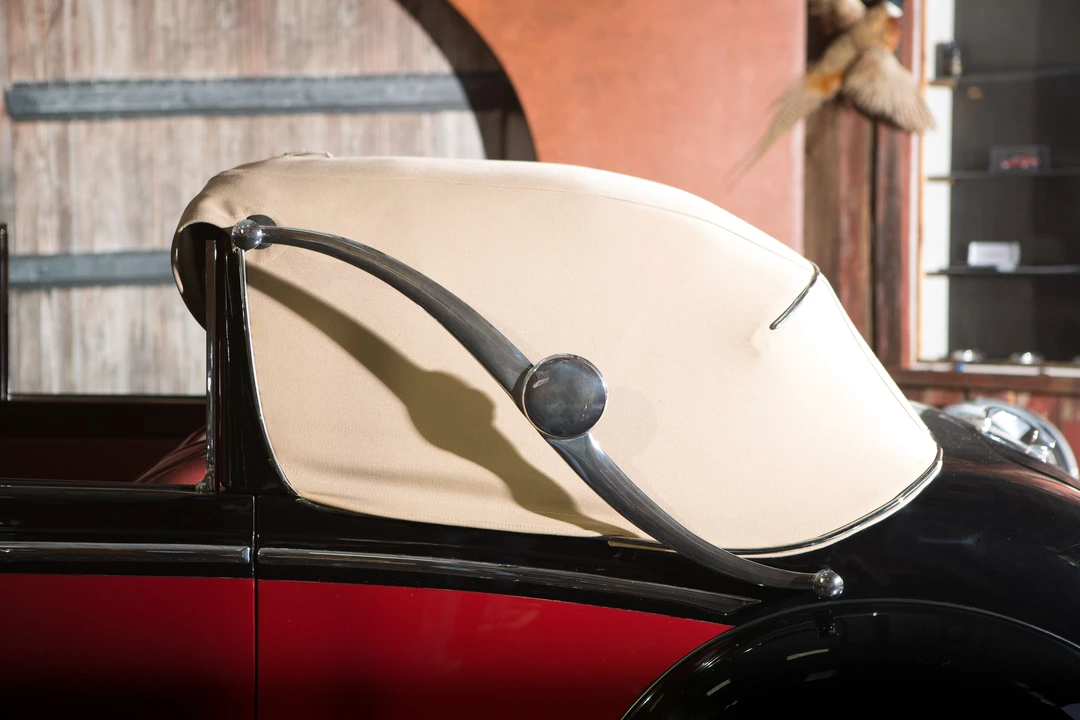 1951 Jaguar Mark V - Image 9 of 16