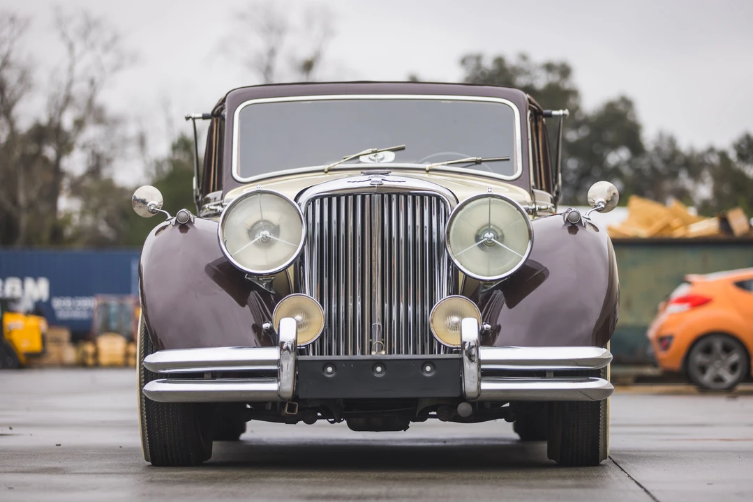 1951 Jaguar Mark V - Image 7 of 31