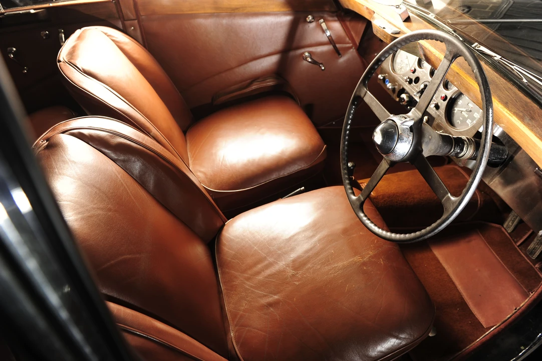 1951 Jaguar Mark V - Image 5 of 5