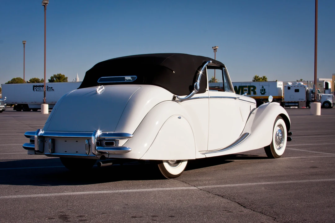 1951 Jaguar Mark V - Image 4 of 8