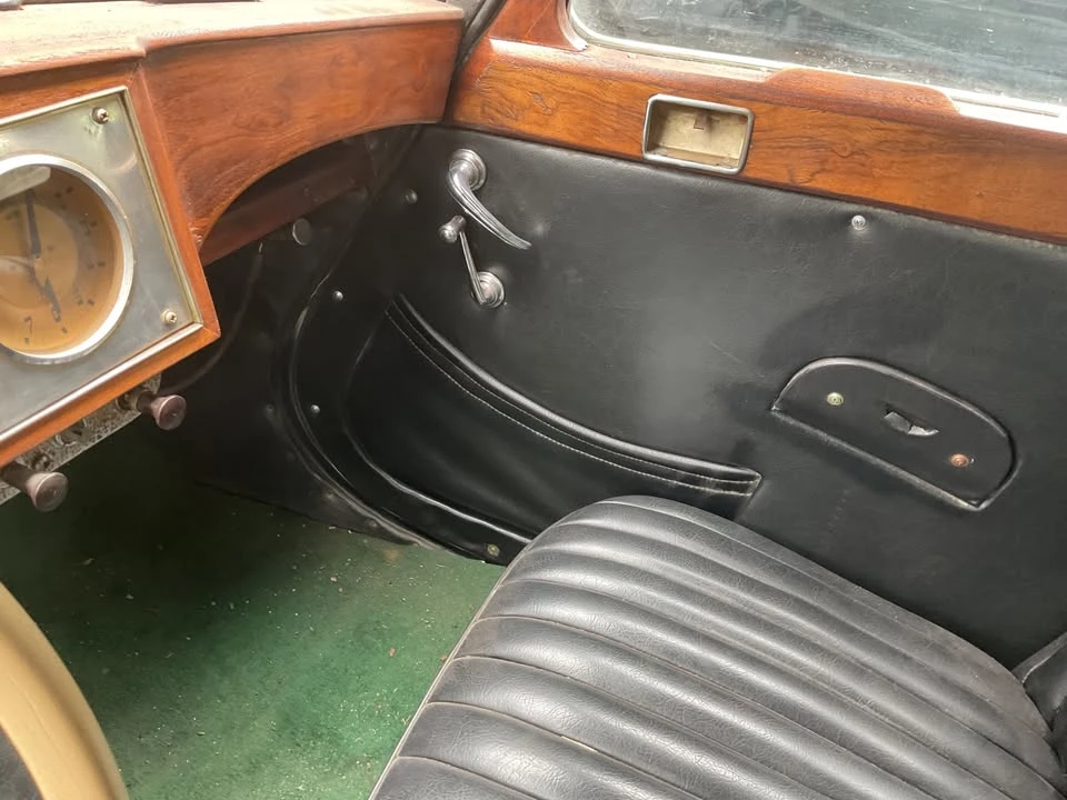 1951 Jaguar Mark V - Image 13 of 15