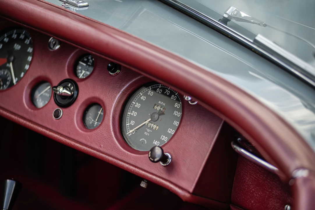 1951 Jaguar XK120 - Image 24 of 31