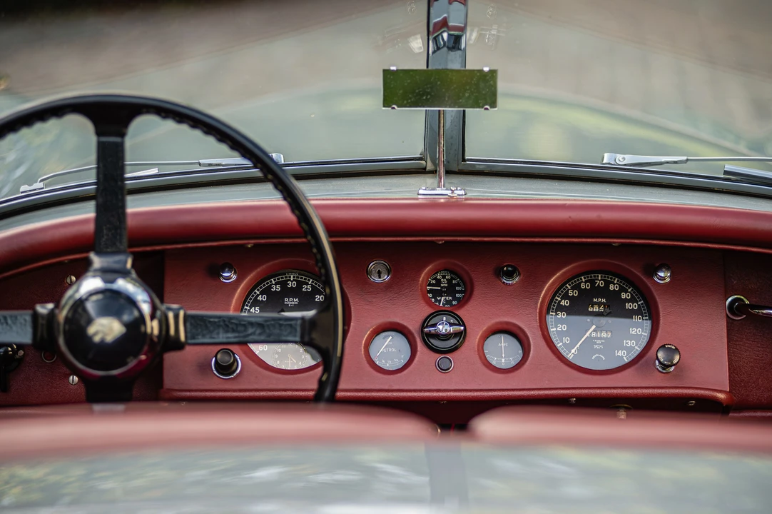 1951 Jaguar XK120 - Image 25 of 31