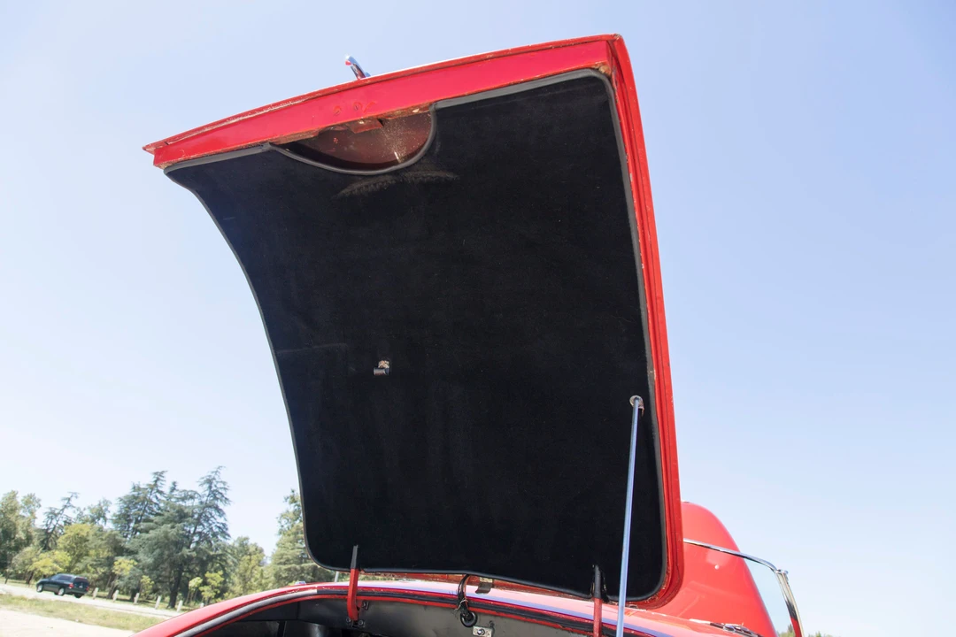 1951 Jaguar XK120 OTS Roadster - Image 7 of 31