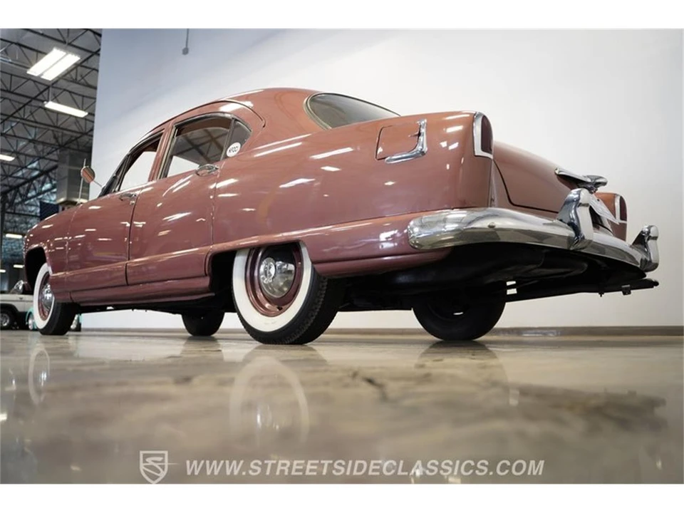 1951 Kaiser - Image 25 of 31