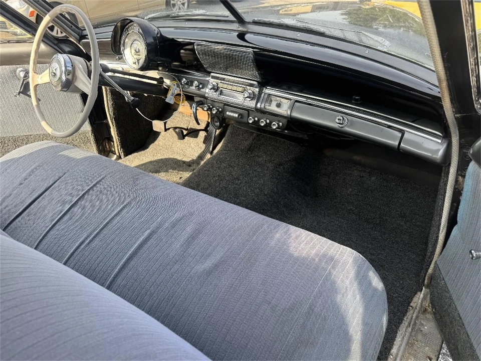 1951 Kaiser - Image 10 of 18