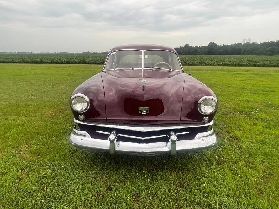 1951 Kaiser - Image 5 of 31