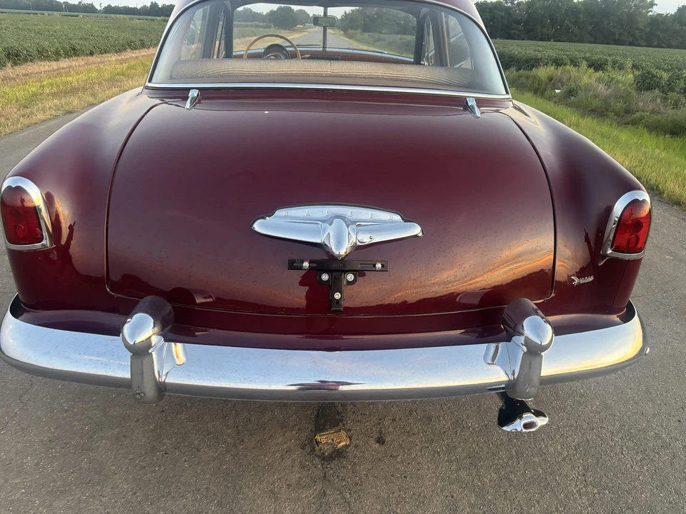 1951 Kaiser - Image 19 of 31