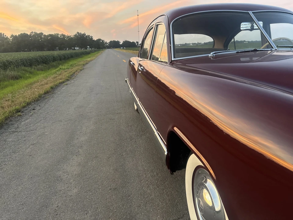 1951 Kaiser - Image 11 of 31