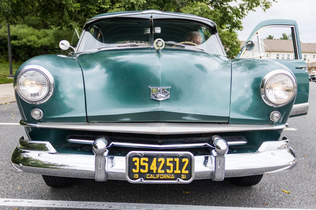 1951 Kaiser - Image 10 of 31
