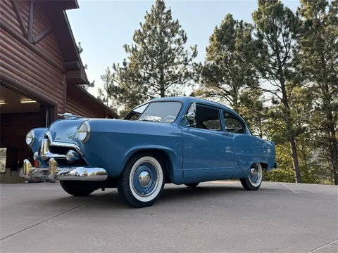1951 Kaiser Henry J