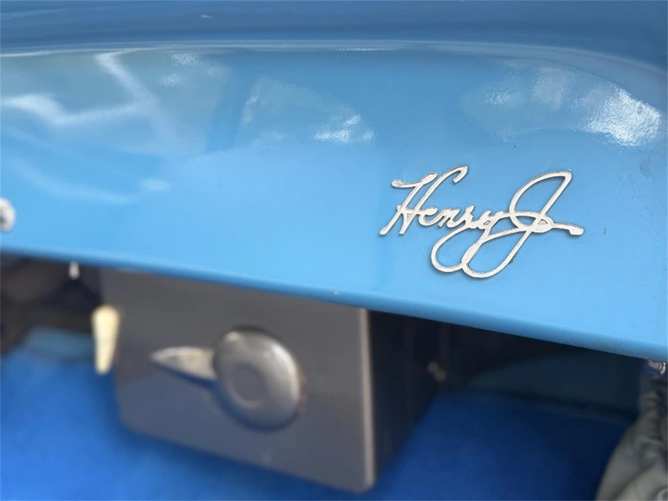 1951 Kaiser - Image 12 of 26