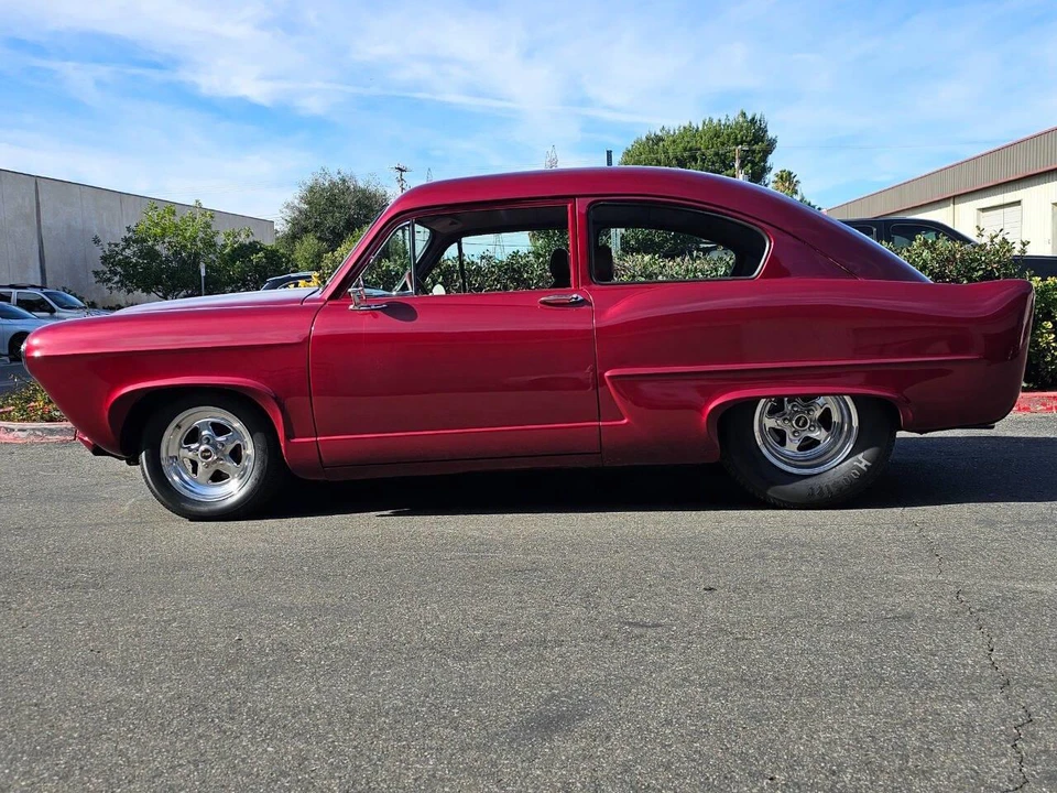 1951 Kaiser - Image 3 of 31