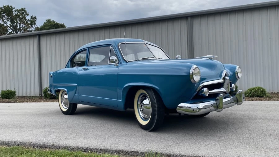 1951 Kaiser - Image 17 of 31