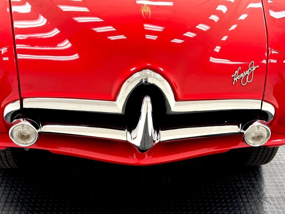 1951 Kaiser - Image 9 of 21
