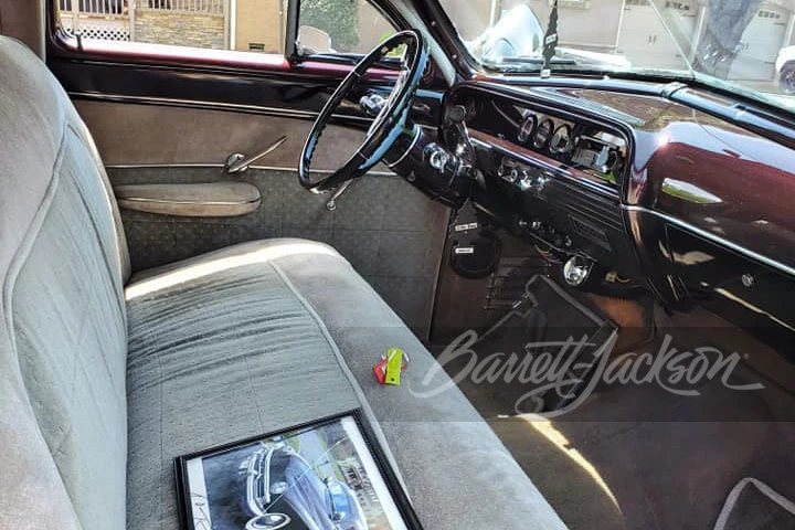 1951 Lincoln Cosmopolitan - Image 3 of 31
