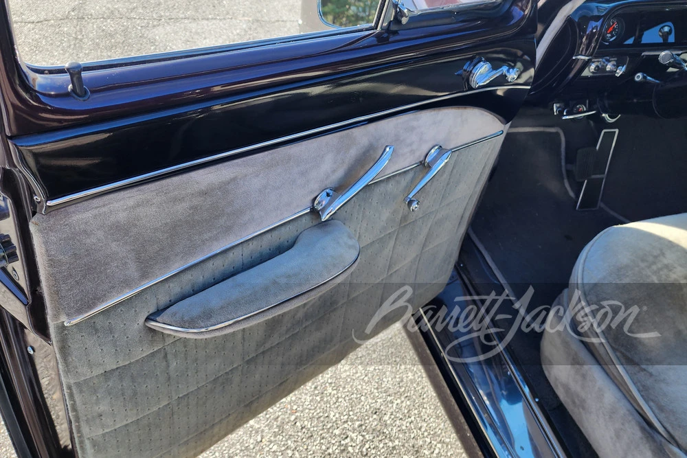1951 Lincoln Cosmopolitan - Image 7 of 31