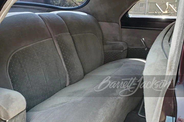1951 Lincoln Cosmopolitan - Image 25 of 31