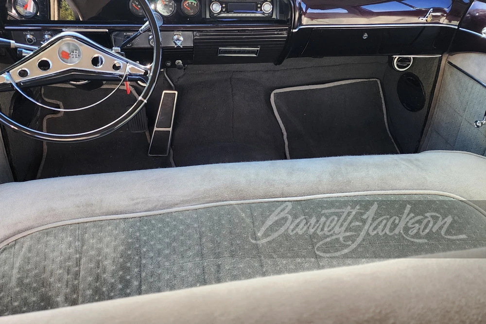 1951 Lincoln Cosmopolitan - Image 28 of 31