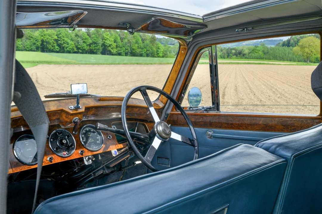 1951 Lagonda - Image 10 of 31
