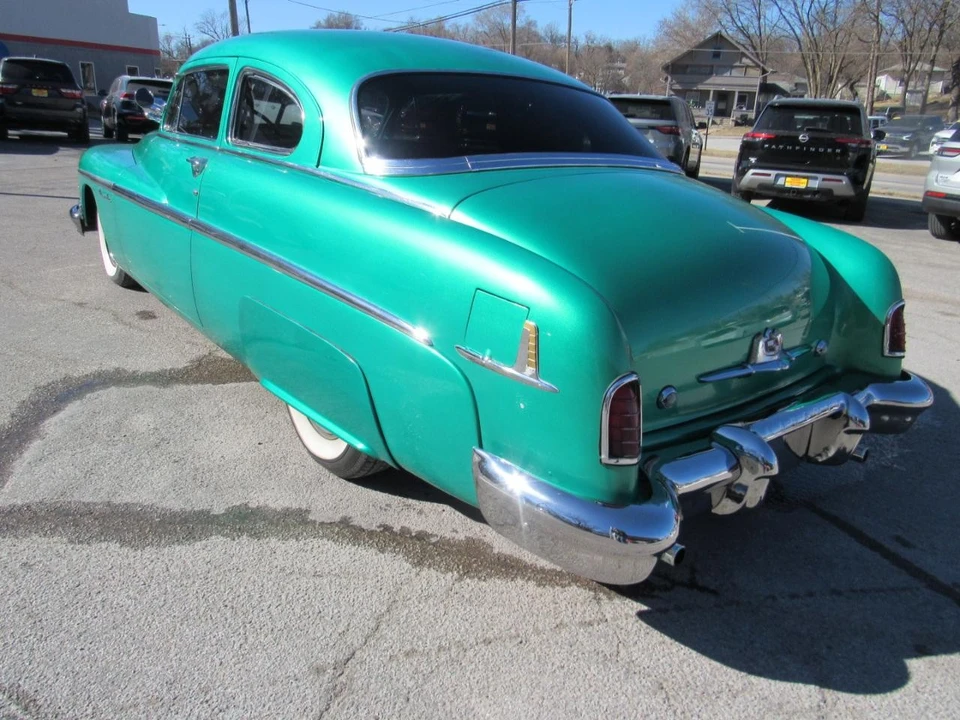 1951 Lincoln Continental - Image 11 of 21