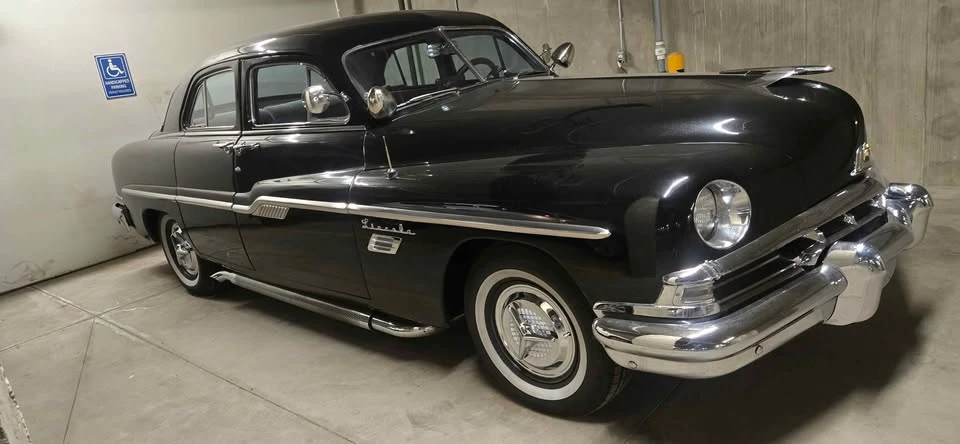 1951 Lincoln Continental - Image 6 of 14