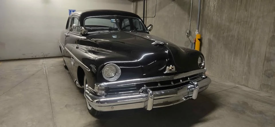 1951 Lincoln Continental - Image 8 of 14