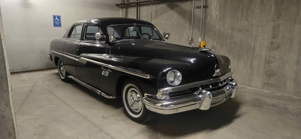 1951 Lincoln Continental - Image 7 of 14