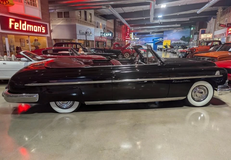 1951 Lincoln Cosmopolitan - Image 5 of 13