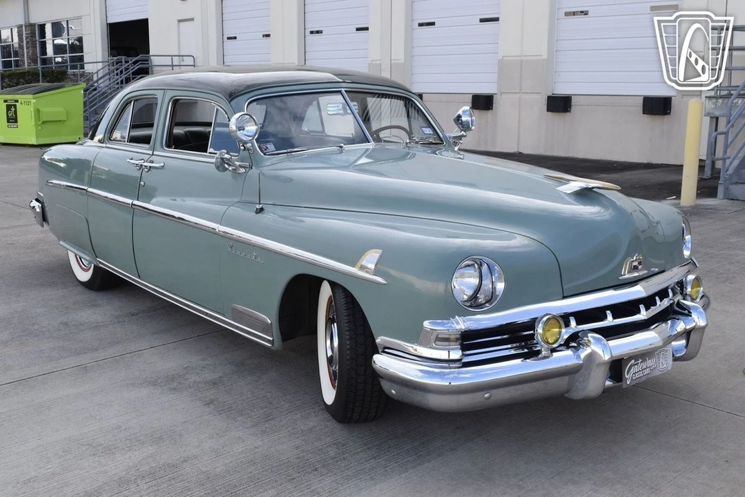 1951 Lincoln Cosmopolitan - Image 21 of 21