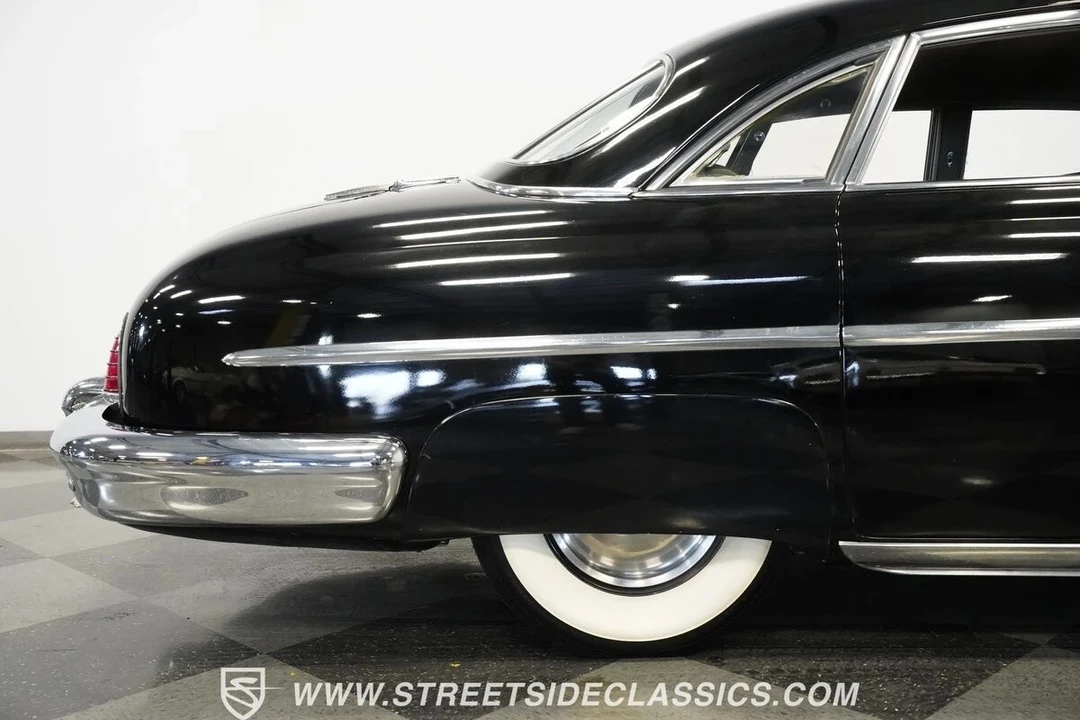 1951 Lincoln Cosmopolitan - Image 16 of 21