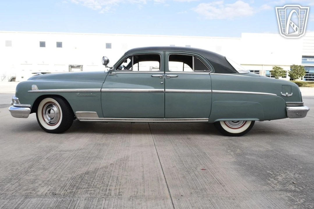 1951 Lincoln Cosmopolitan - Image 7 of 21