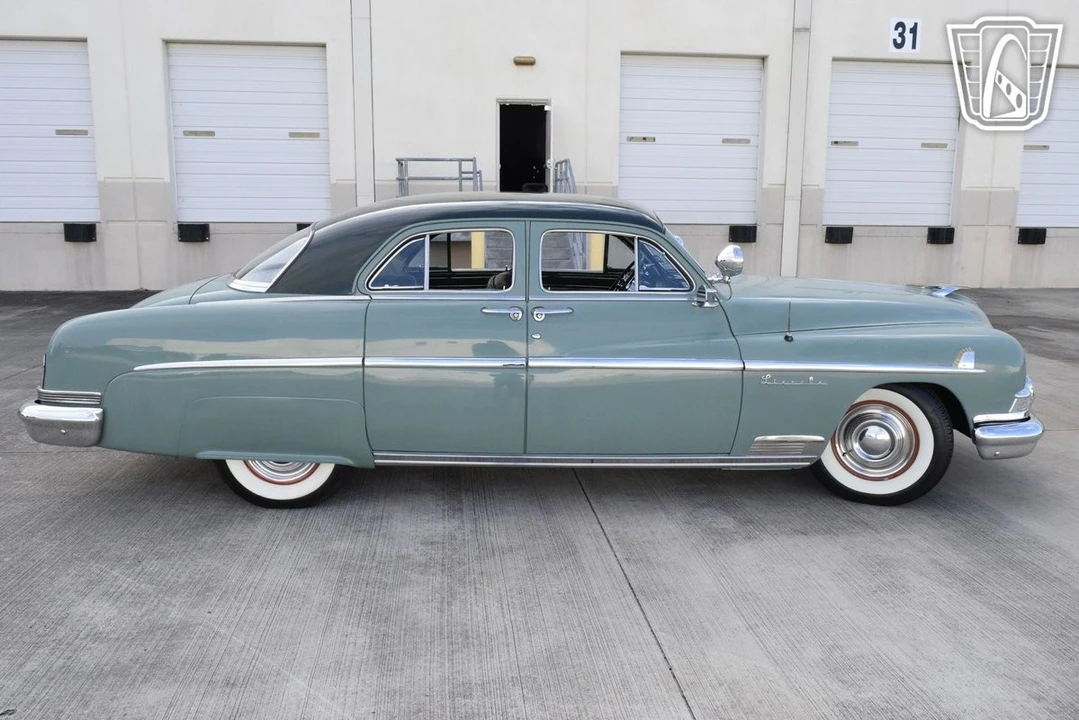 1951 Lincoln Cosmopolitan - Image 18 of 21