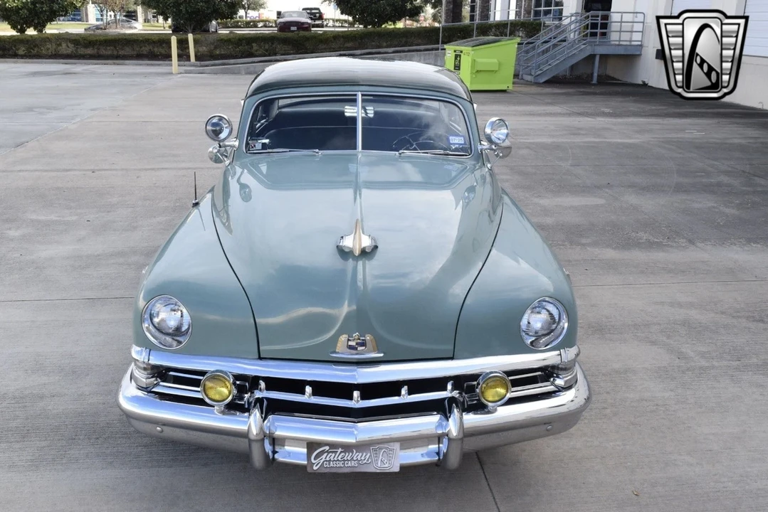 1951 Lincoln Cosmopolitan - Image 7 of 12