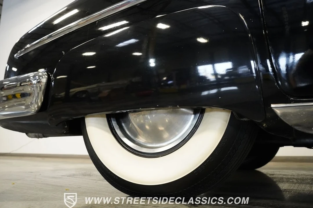 1951 Lincoln Cosmopolitan - Image 20 of 21