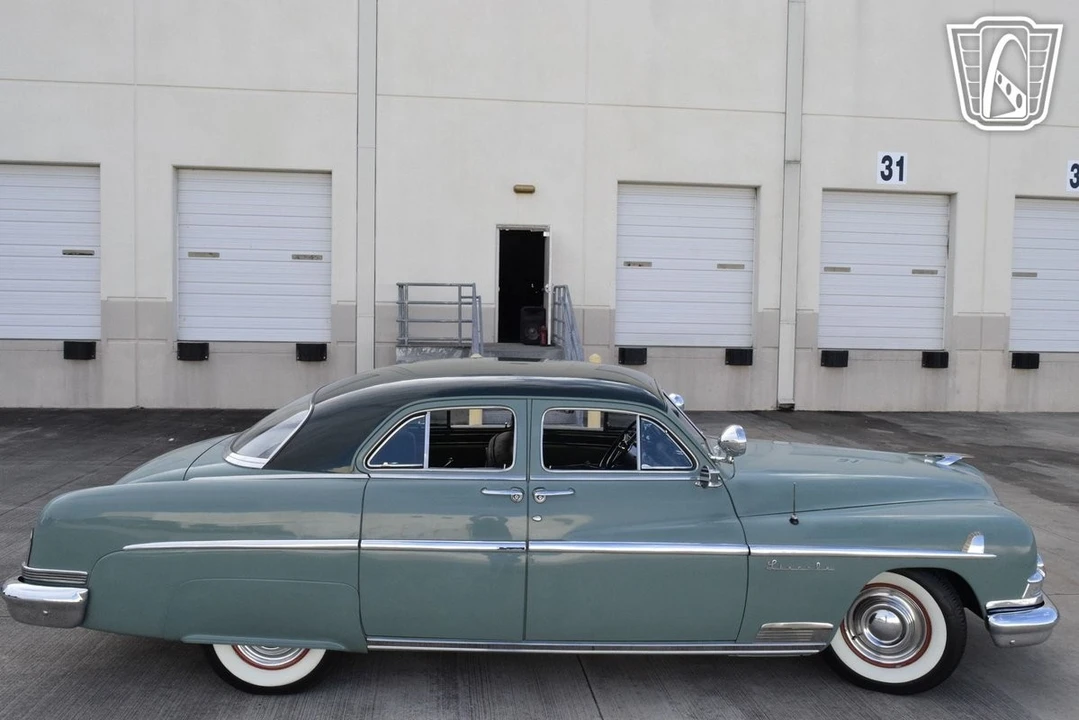 1951 Lincoln Cosmopolitan - Image 17 of 21