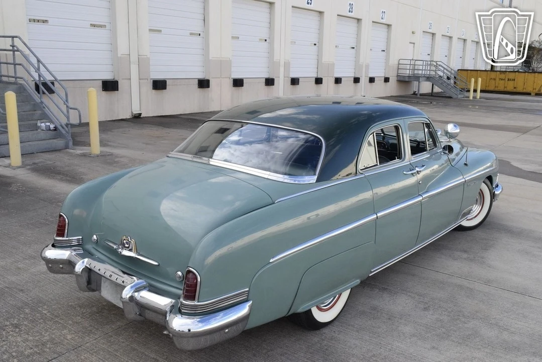 1951 Lincoln Cosmopolitan - Image 14 of 21