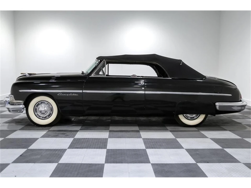 1951 Lincoln Cosmopolitan - Image 4 of 23
