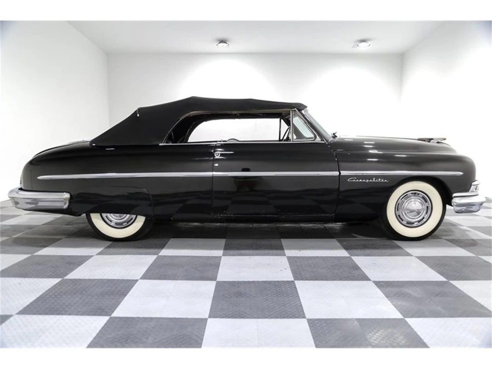 1951 Lincoln Cosmopolitan - Image 8 of 23