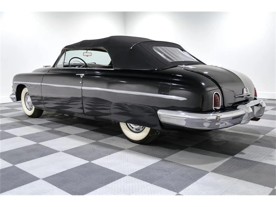 1951 Lincoln Cosmopolitan - Image 5 of 23