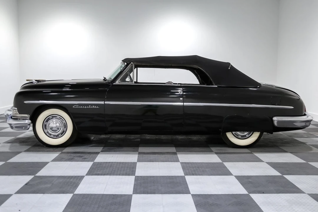1951 Lincoln Cosmopolitan - Image 4 of 21