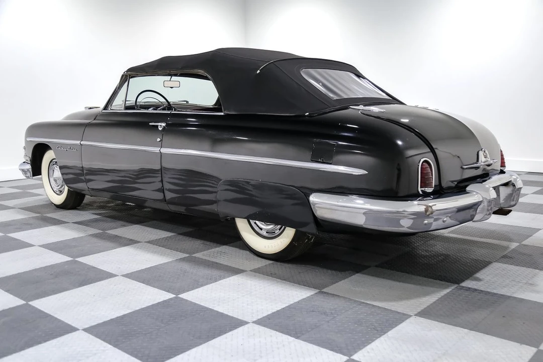 1951 Lincoln Cosmopolitan - Image 5 of 21