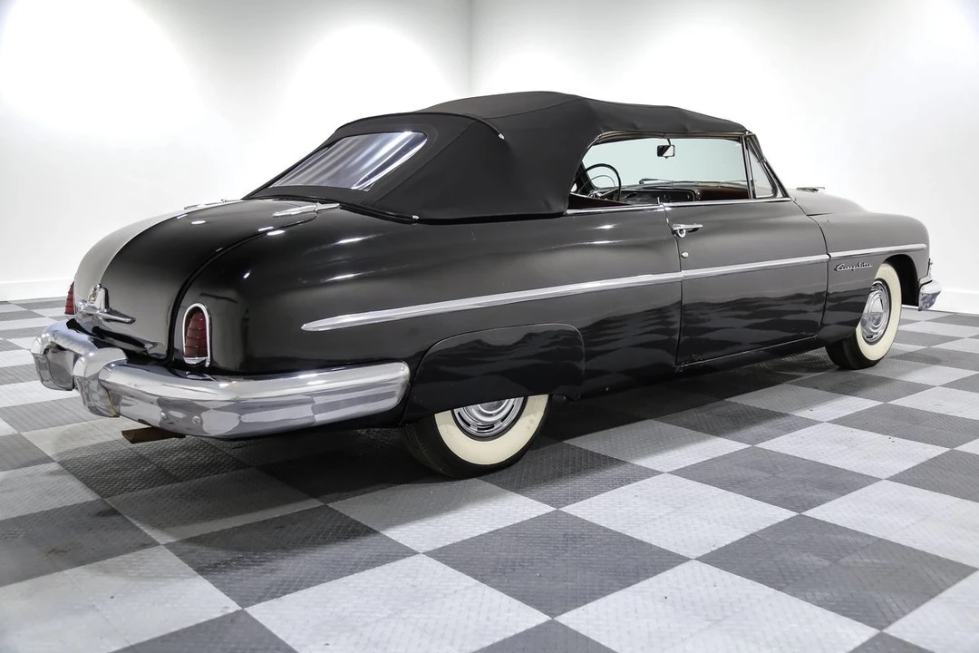1951 Lincoln Cosmopolitan - Image 7 of 23